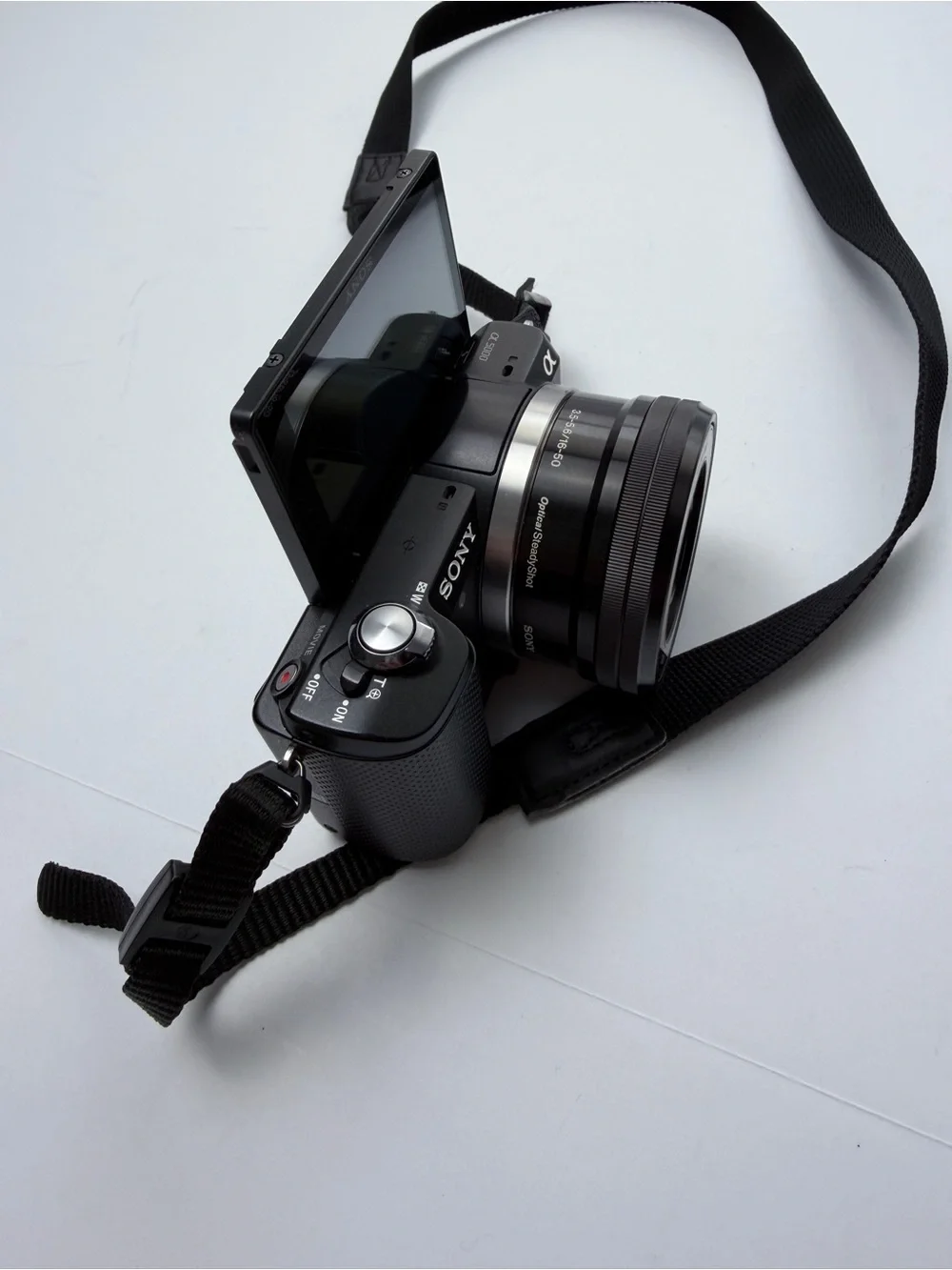 Sony alpha a5000